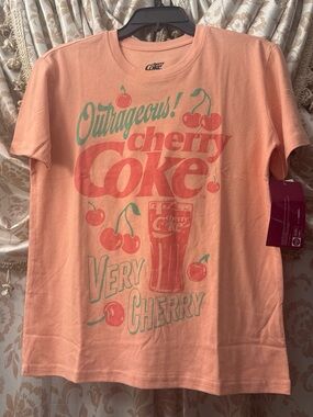 Cherry Coke T-shirt Size: M